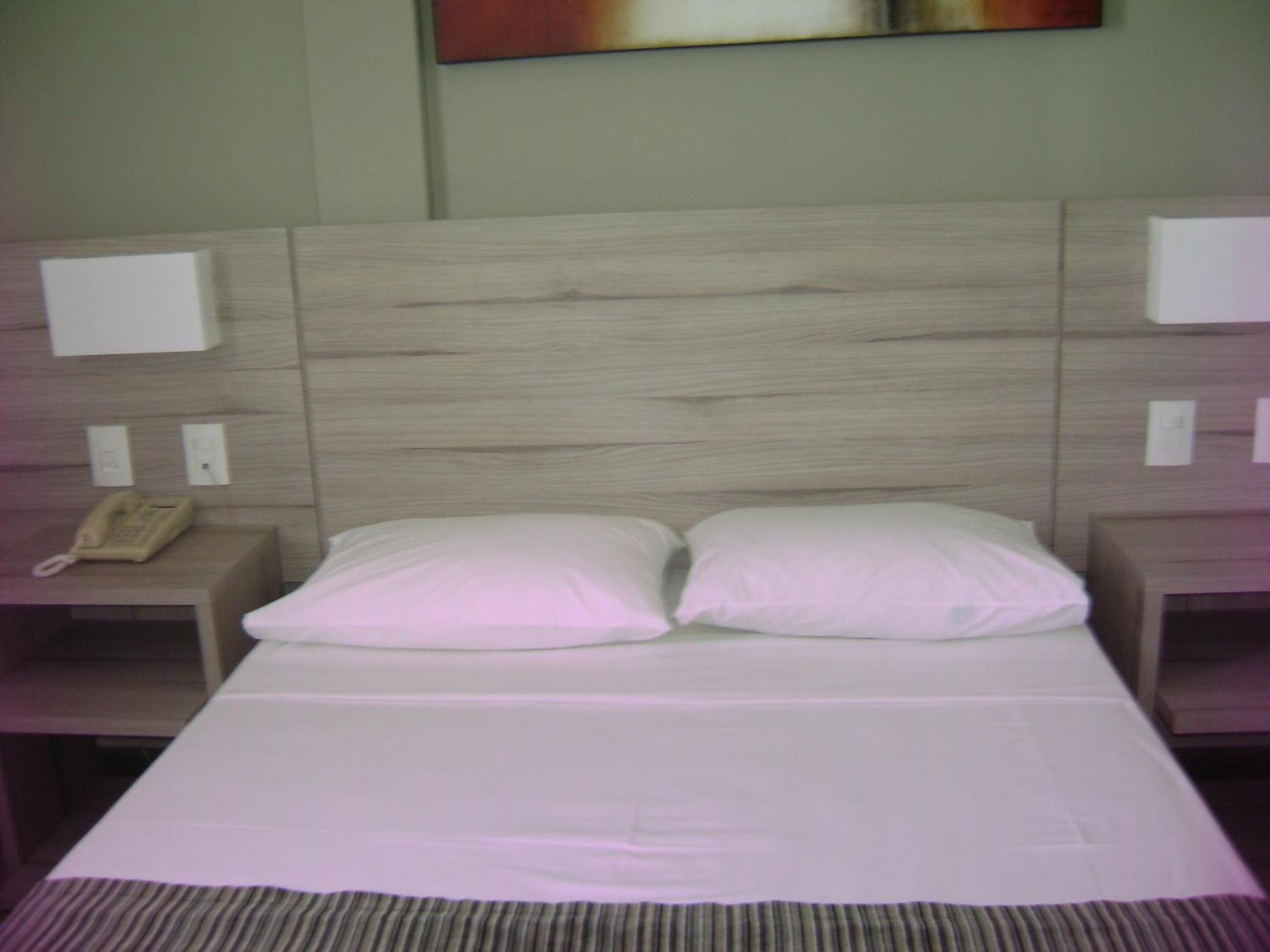 Hotel Linhatur Linhares Buitenkant foto