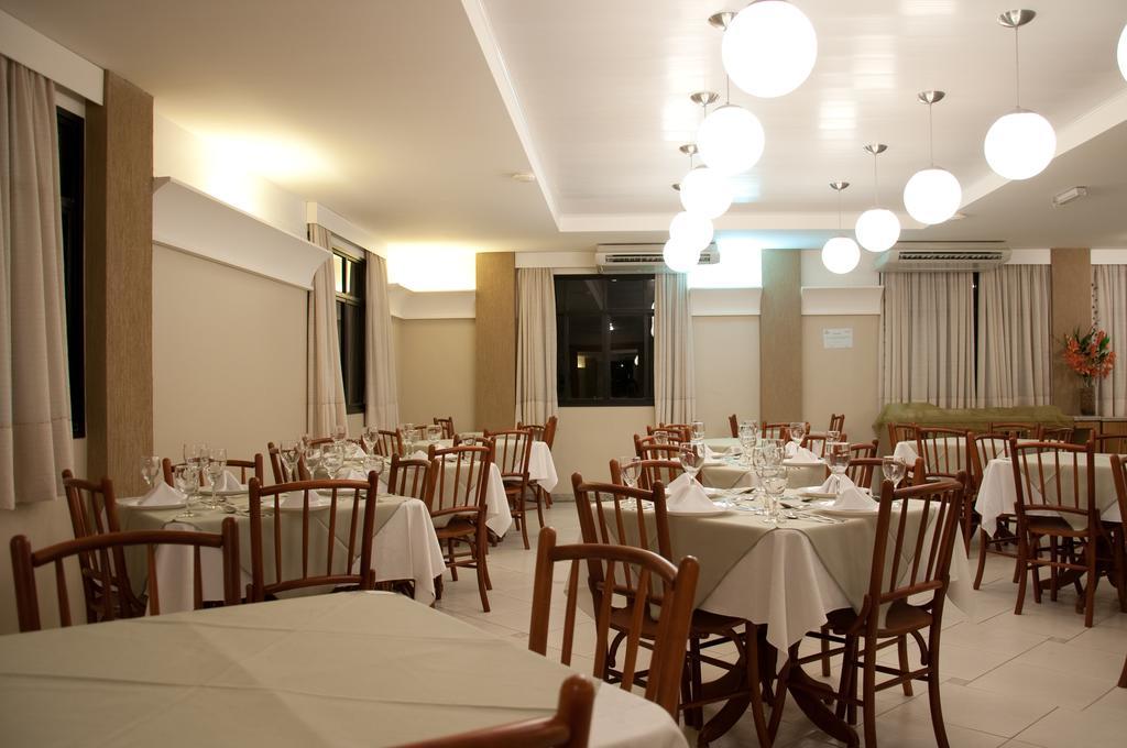Hotel Linhatur Linhares Buitenkant foto